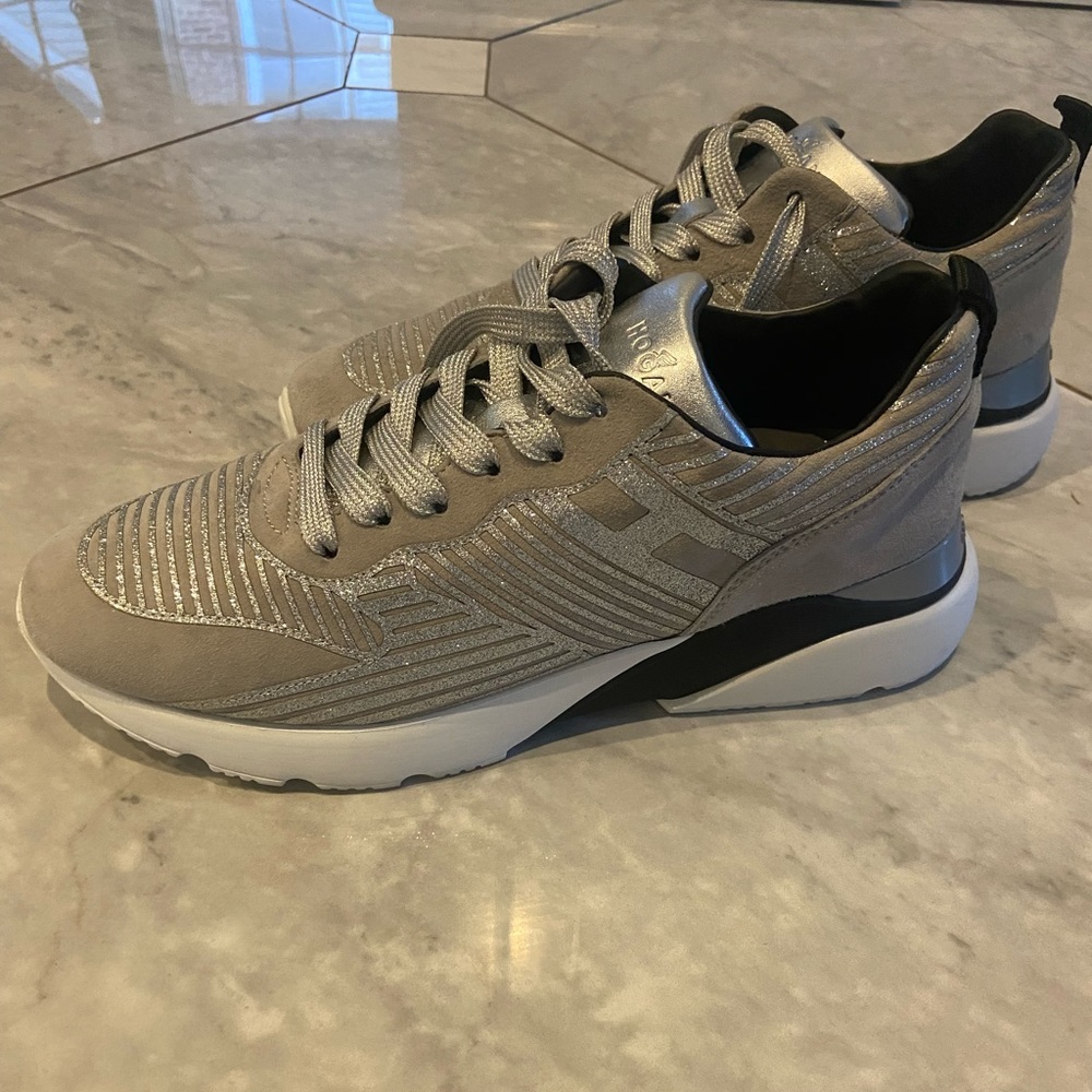 Hogan sneakers